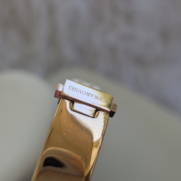 Swarovski Tactic Large Bangle Bracelet- Excellent Condition - Picture 5 of 6